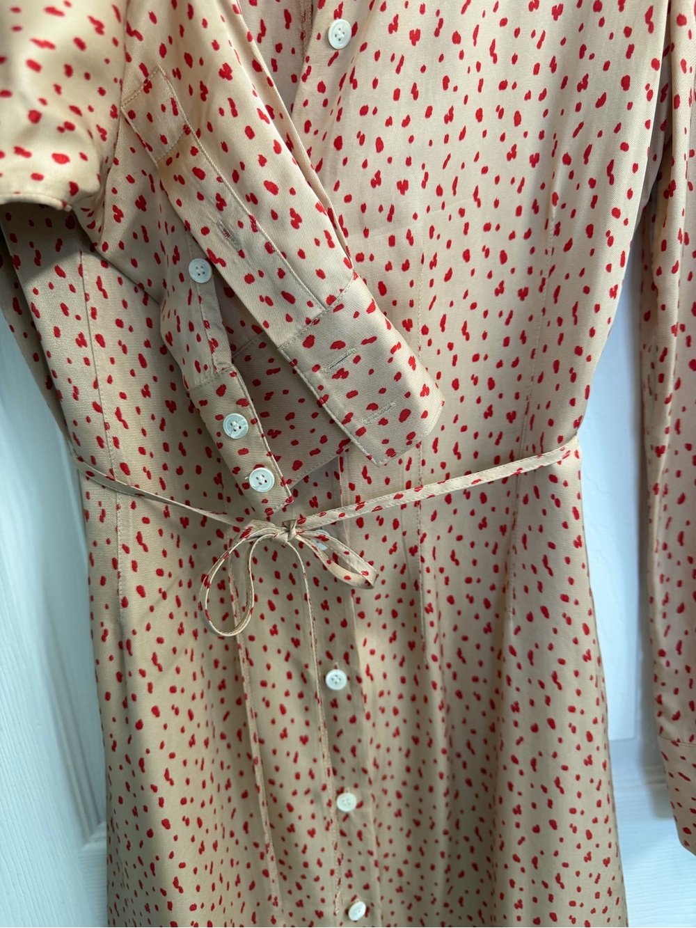Theory Cream & Red Spring Dot Print Button-Front Midi Shirt Dress 00 - Picture 4 of 11